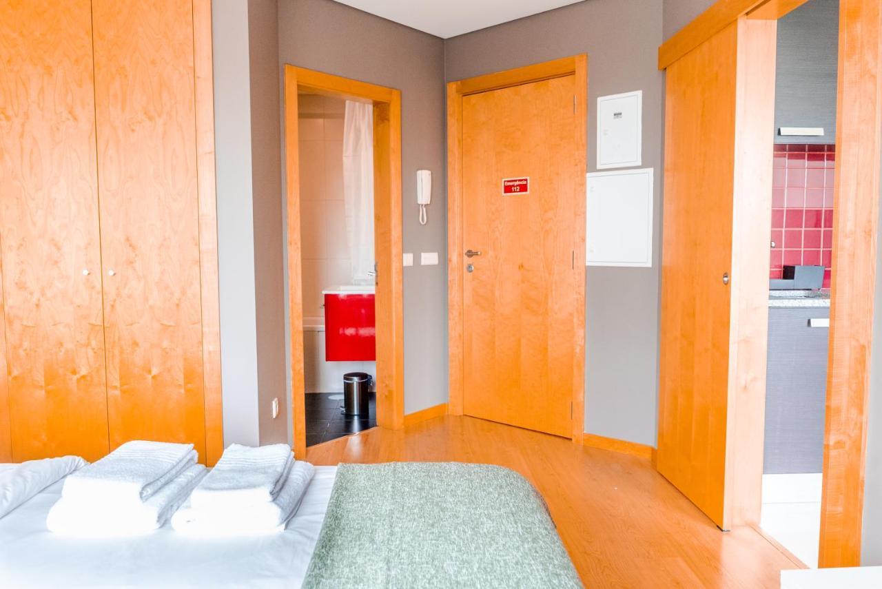 Sunny Studio In The Heart Of Lapa - 5Min Walk To Metro! Porto Eksteriør bilde