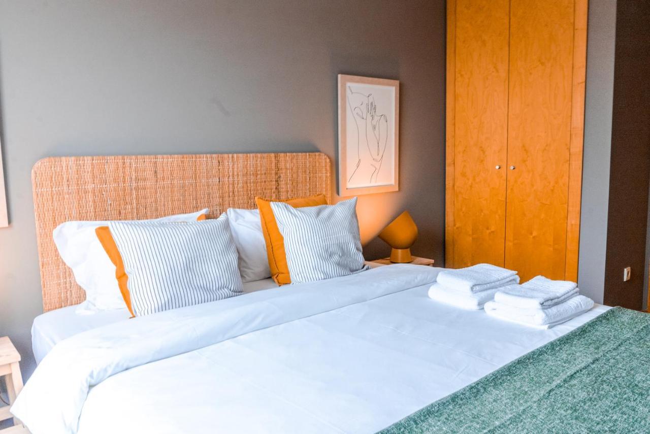 Sunny Studio In The Heart Of Lapa - 5Min Walk To Metro! Porto Eksteriør bilde
